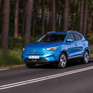 MG ZS EV front dynamic driving 01 presskit MG ZS EV front dynamic driving 01 presskit